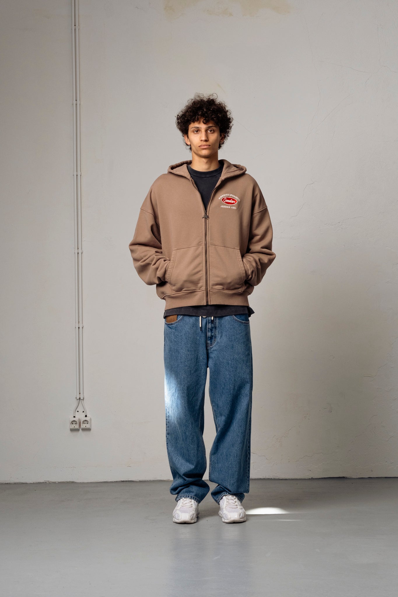 Goodies Sportive | Jeddah Zip Up Hoodie - Brown