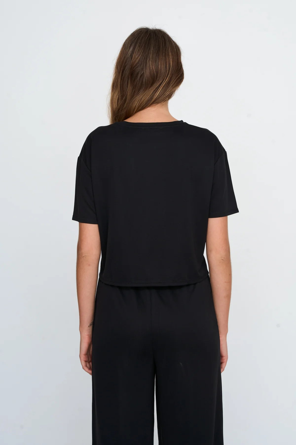 24 Colours Modal Top - Black - Kubanna