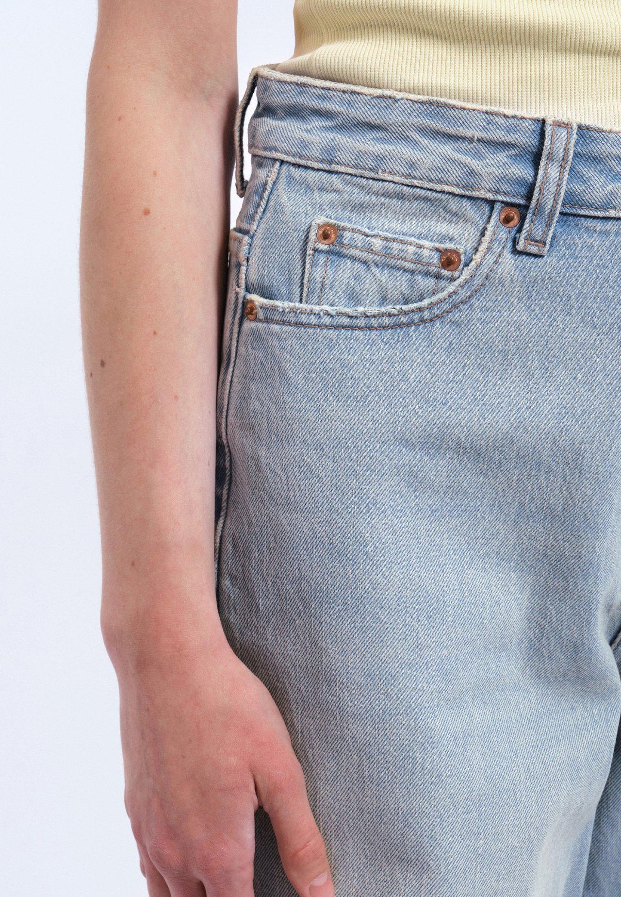 Dr. Denim Donna - Canyon Light Vintage - Kubanna