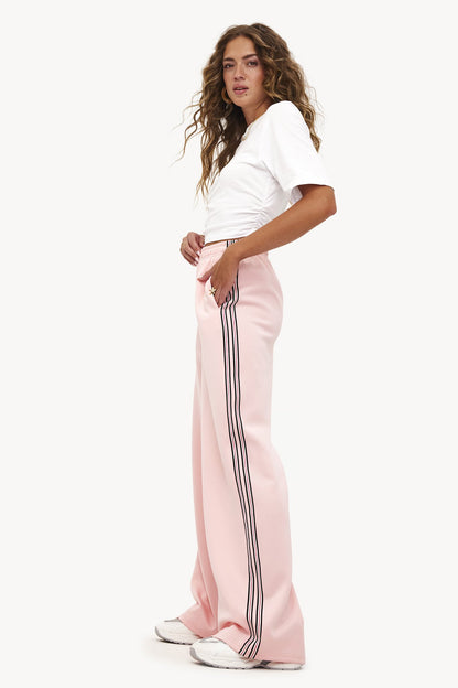 IN STORE ONLY - Light pink trousers