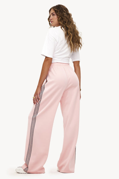 IN STORE ONLY - Light pink trousers