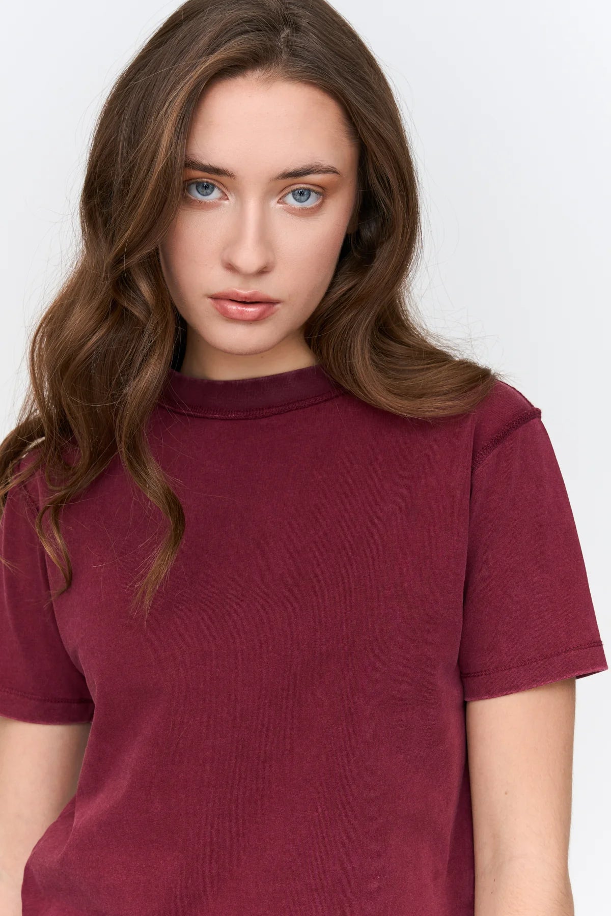24 Colours Washed - out T-shirt - Red - Kubanna