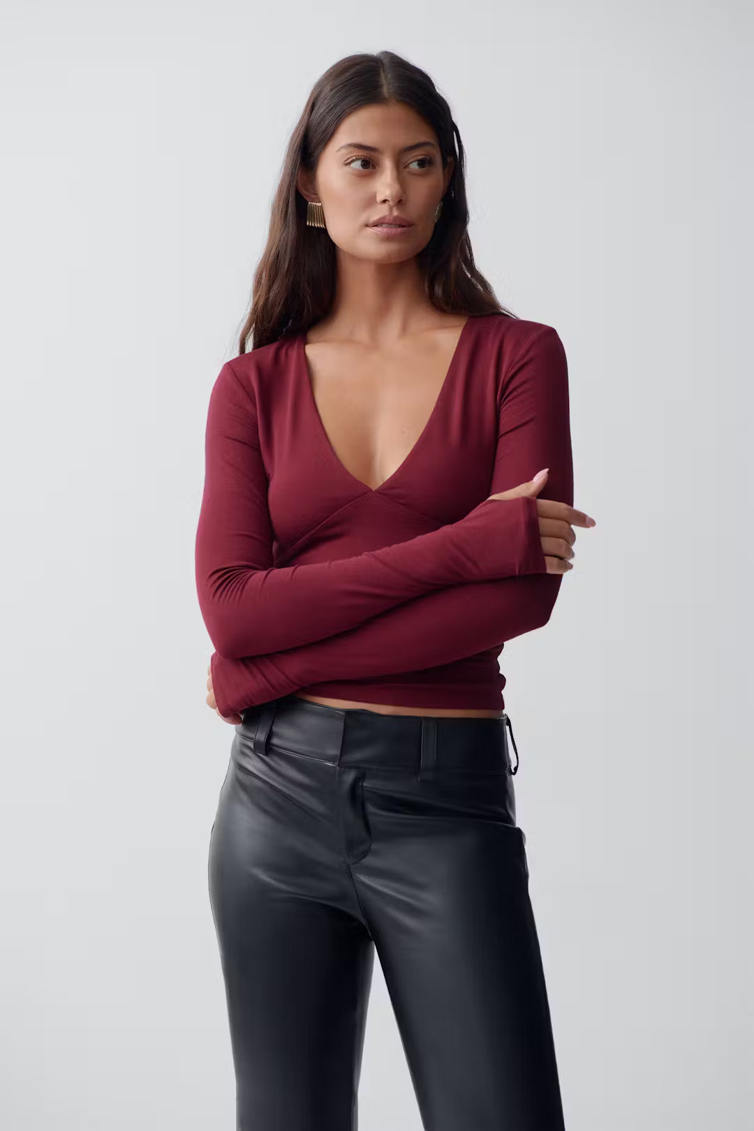 Gina Tricot Soft Touch V-Neck Top - Burgundy