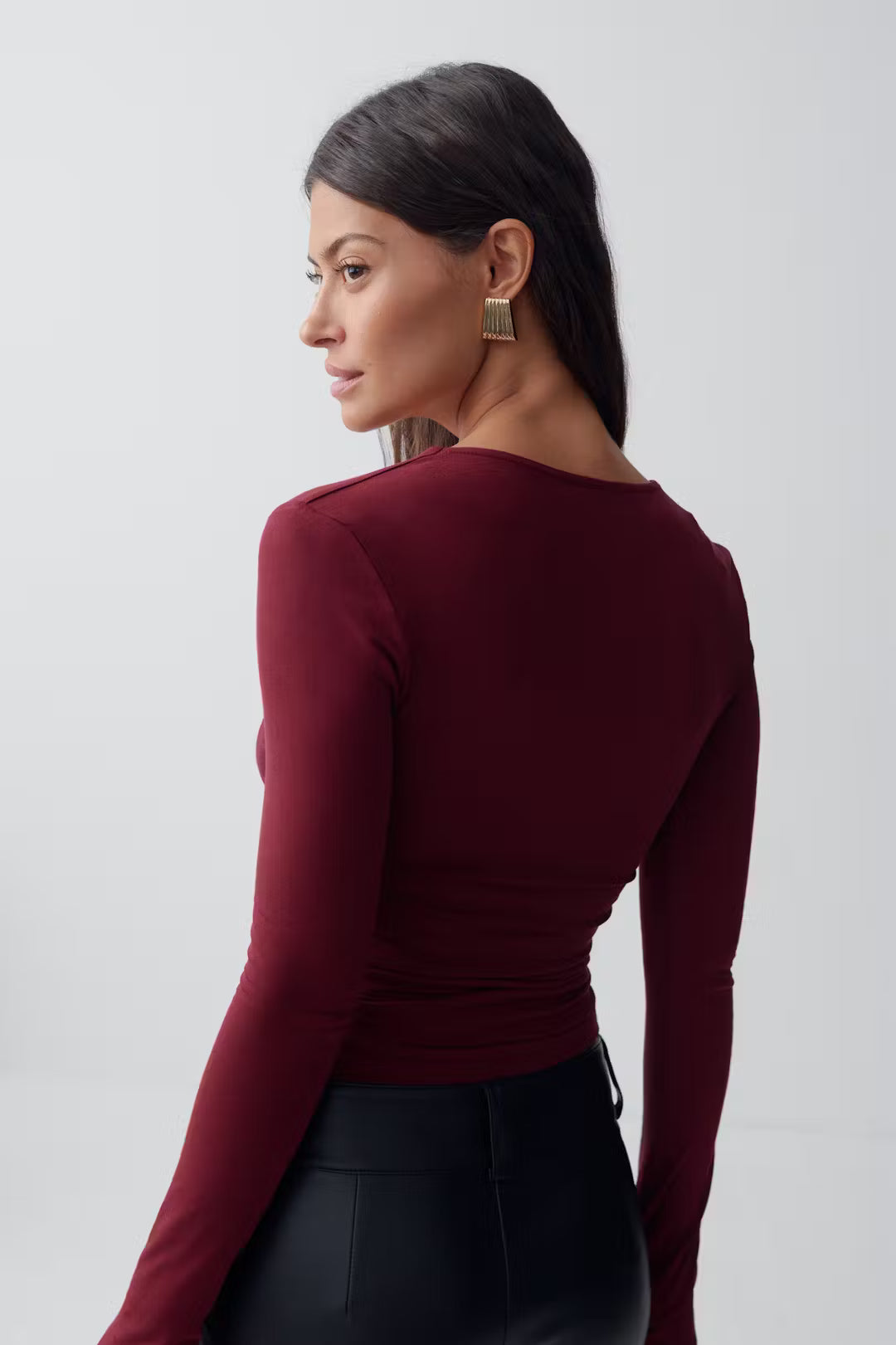 Gina Tricot Soft Touch V-Neck Top - Burgundy