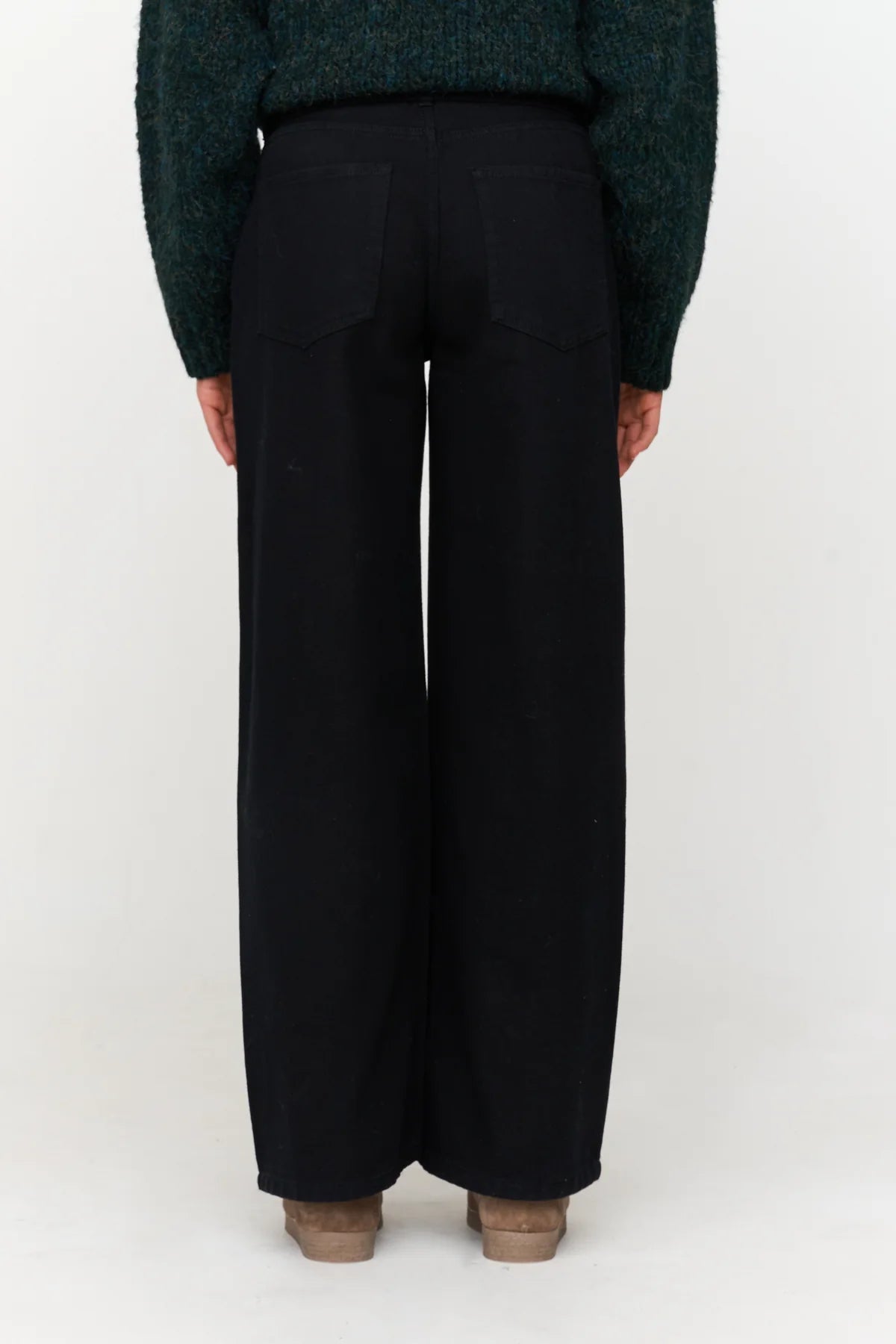 24Colours Straight Trousers - Black - Kubanna