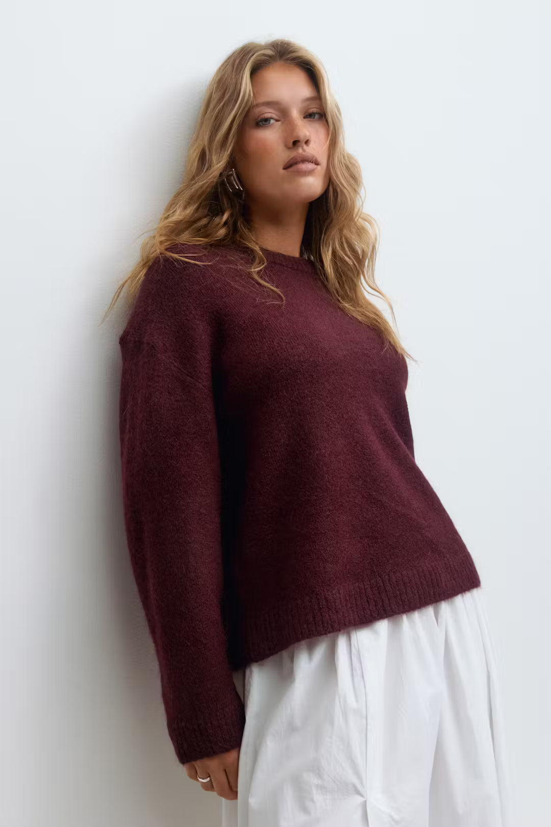 Gina Tricot Crew Neck Knitted Sweater - Burgundy