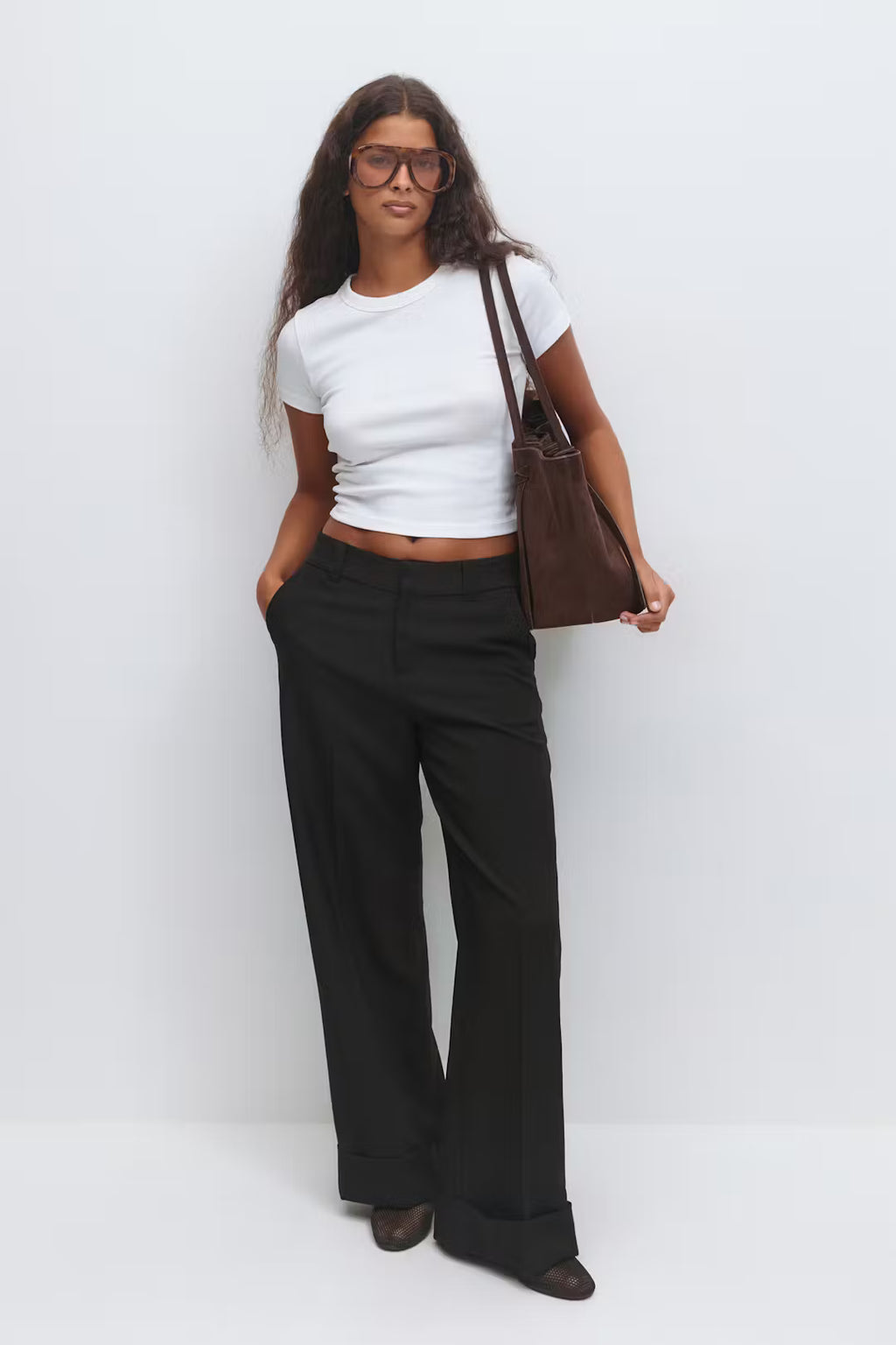 Gina Tricot Mid Waist Wide Trousers - Black - Kubanna