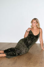 Gina Tricot Velvet Maxi Dress - Green - Kubanna