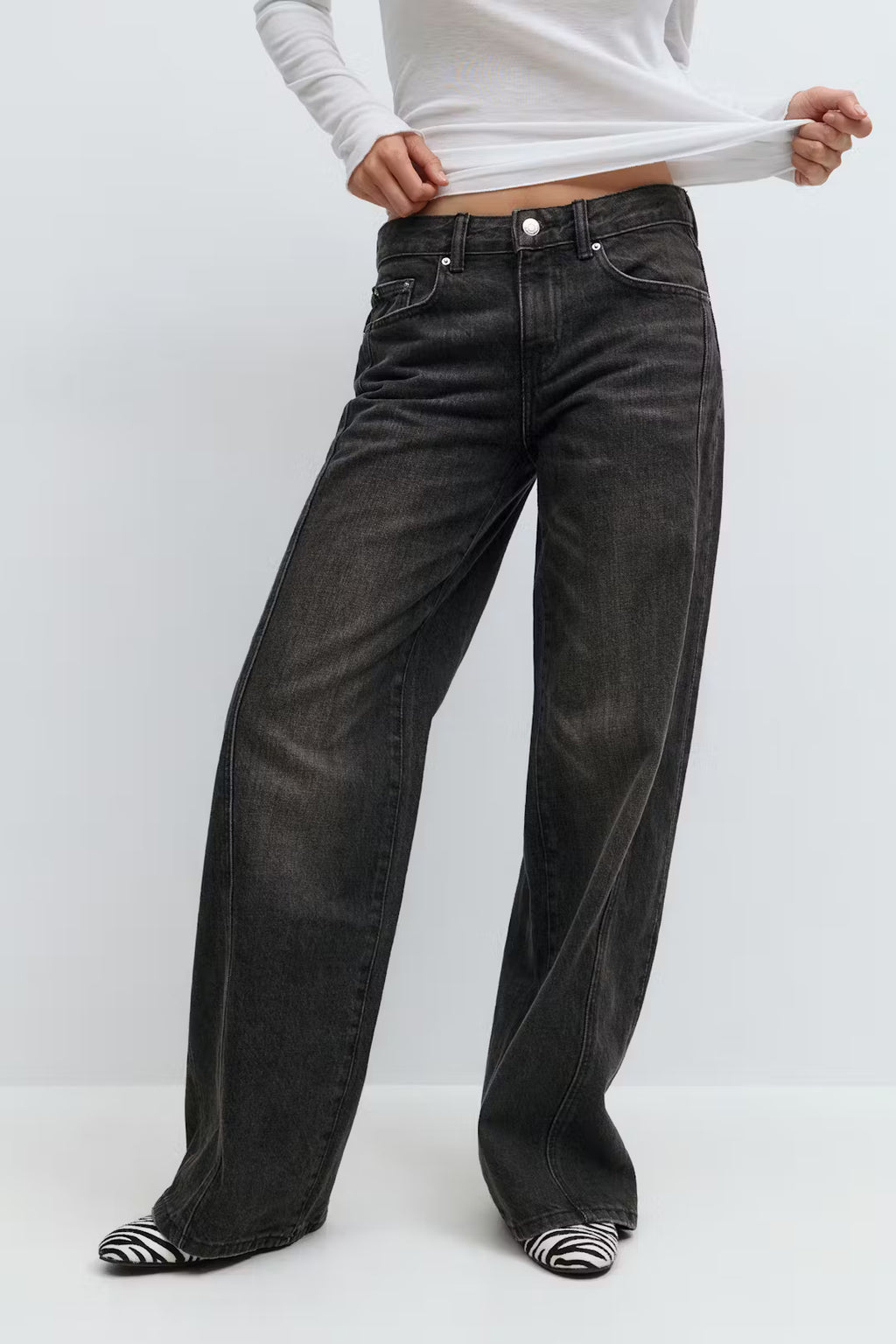 Gina Tricot Low Wide Front Seam Jeans - Black - Kubanna