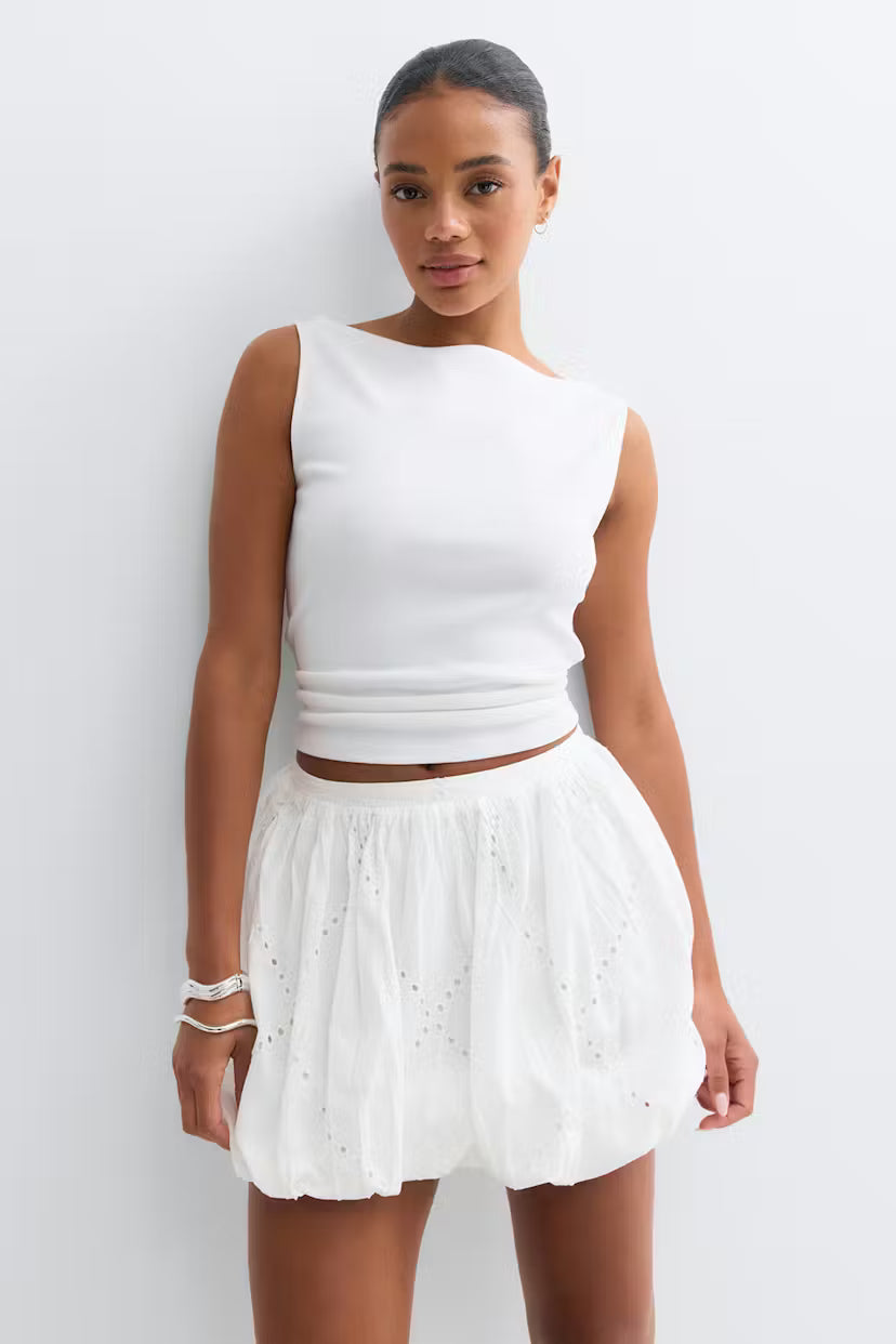 Gina Tricot | Embroidery Skirt – White