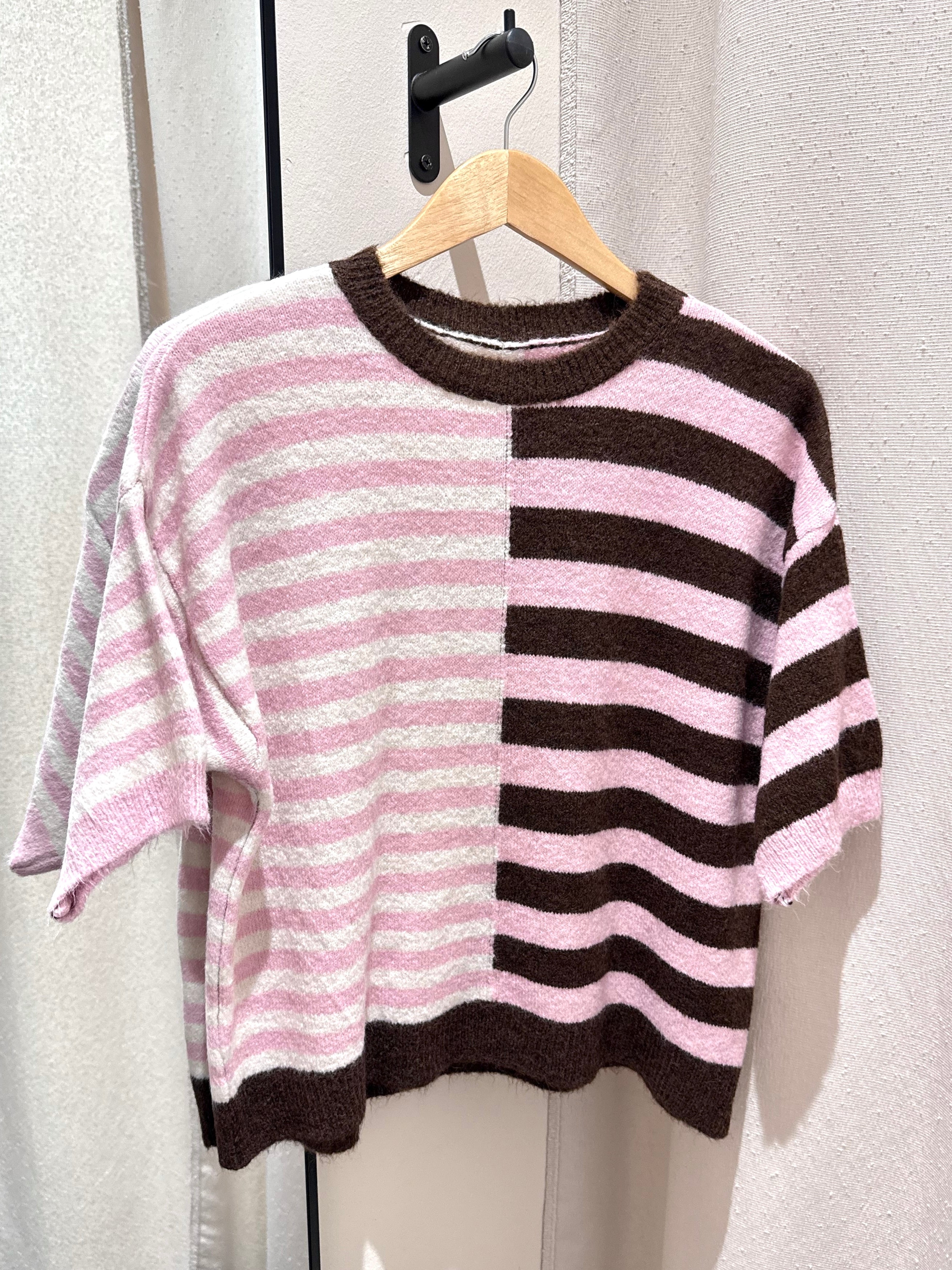 Lucy Knitted Striped T-shirt - Pink/Brown