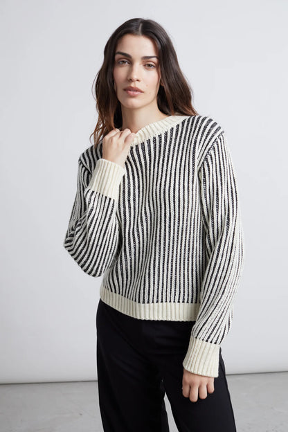 24 colours Textured Sweater - Black/Creme