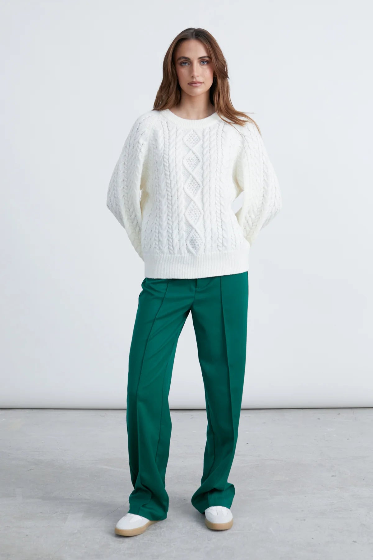 24 Colours Sweater - White - Kubanna