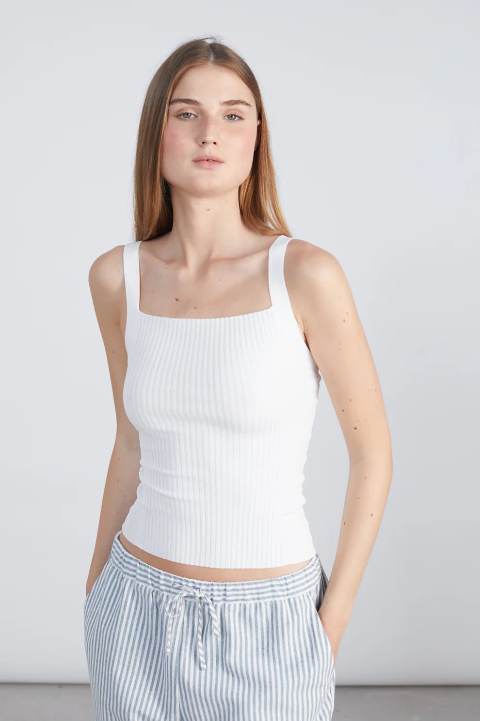 24 Colours Top - Off - White - Kubanna