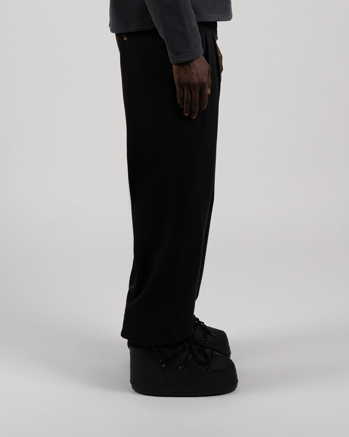 Prohibited | Powder Pleated Pants - Black
