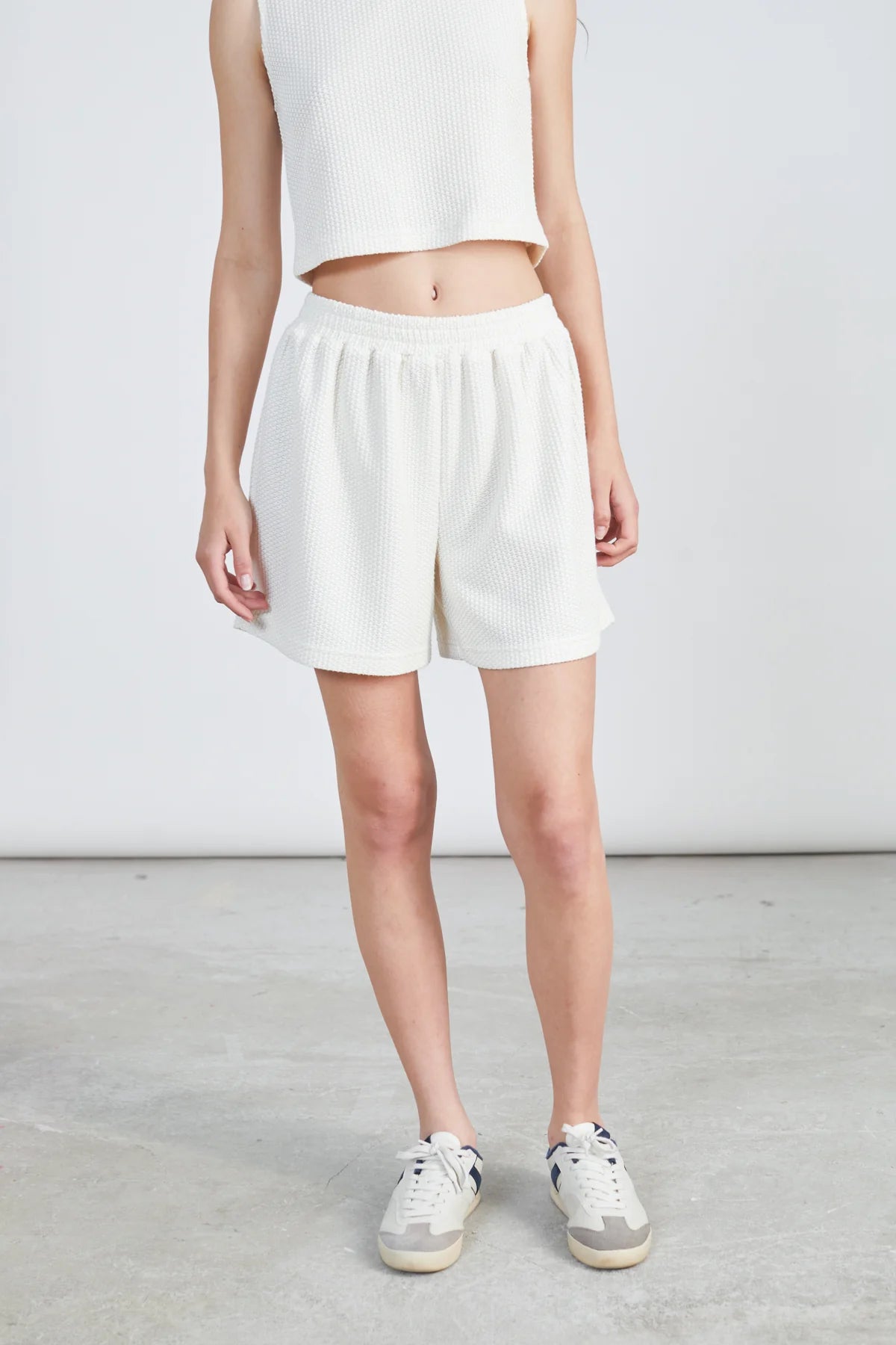 24 Colours Knitted shorts - White - Kubanna