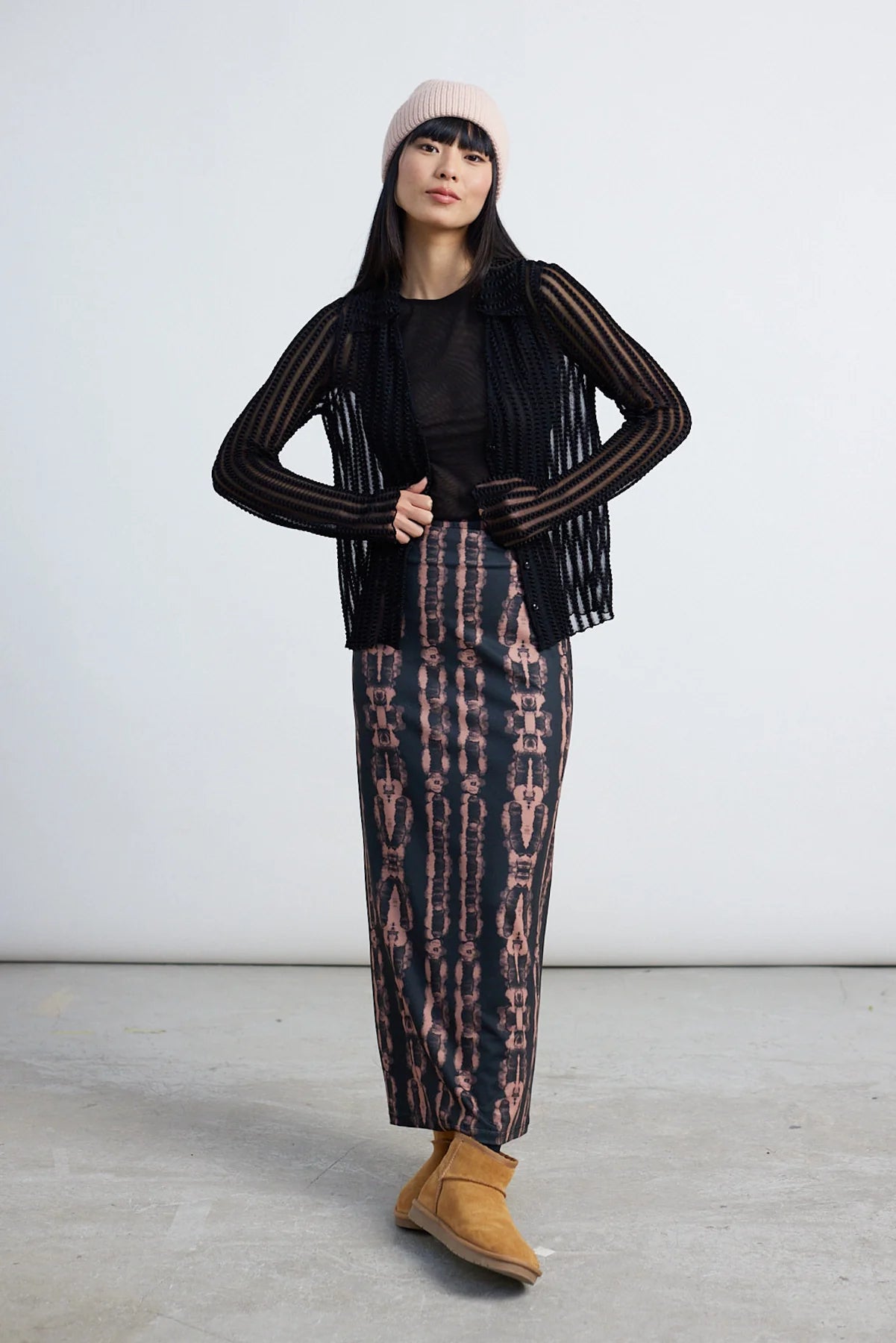 24 Colours Skirt with Print - Black - Kubanna