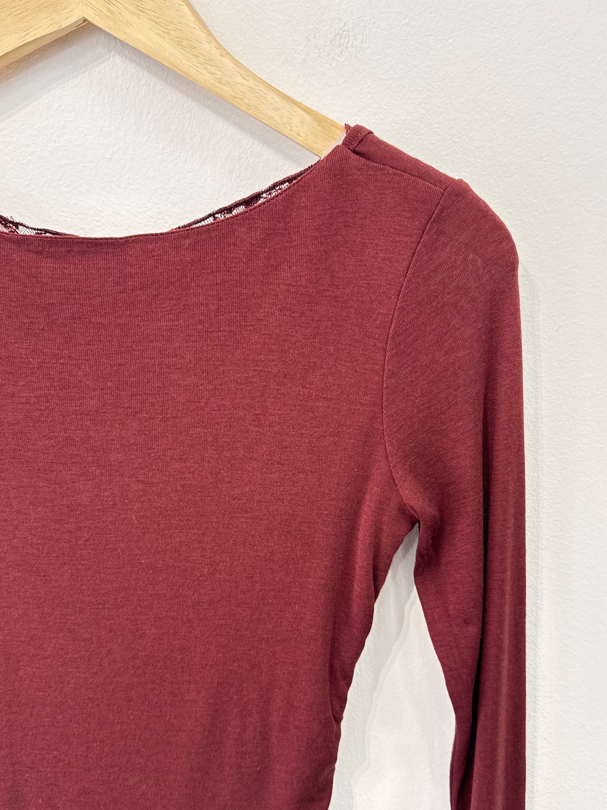 Not A Label | Stevie Lace Top - Bordeaux