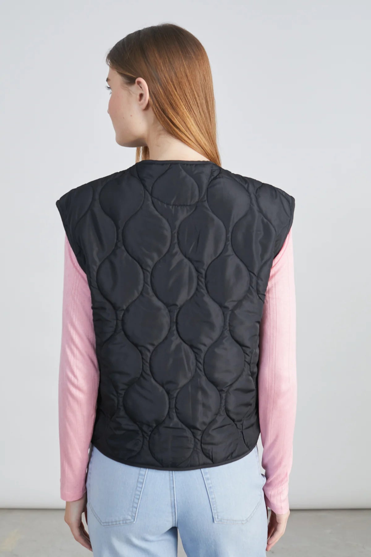 24 Colours Quilted Vest - Black - Kubanna