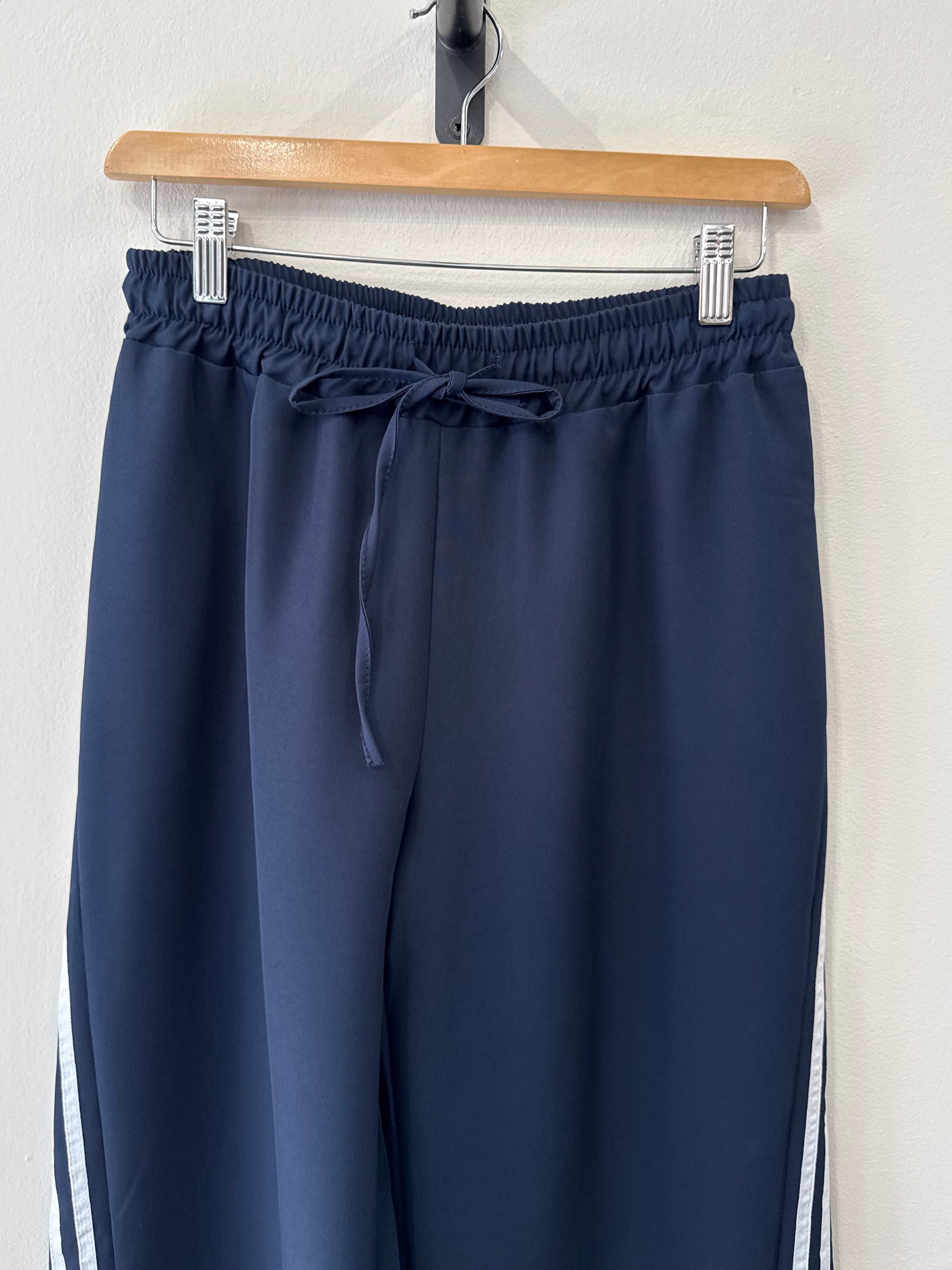 Tracy Curve Stripe Pants - Navy/White