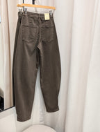 Adjustable Hem Barrel Jeans - Espresso - Kubanna