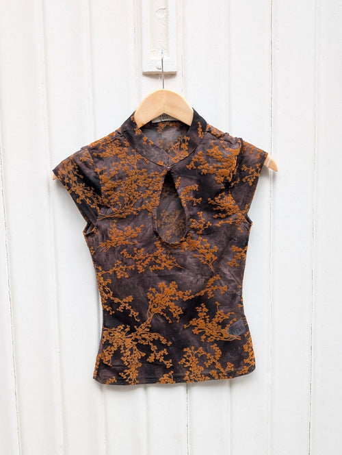 Botanical Keyhole Top - Charcoal - Kubanna