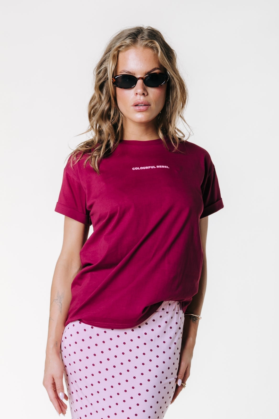 Colourful Rebel Uni Logo Boxy T-shirt - Burgundy - Kubanna