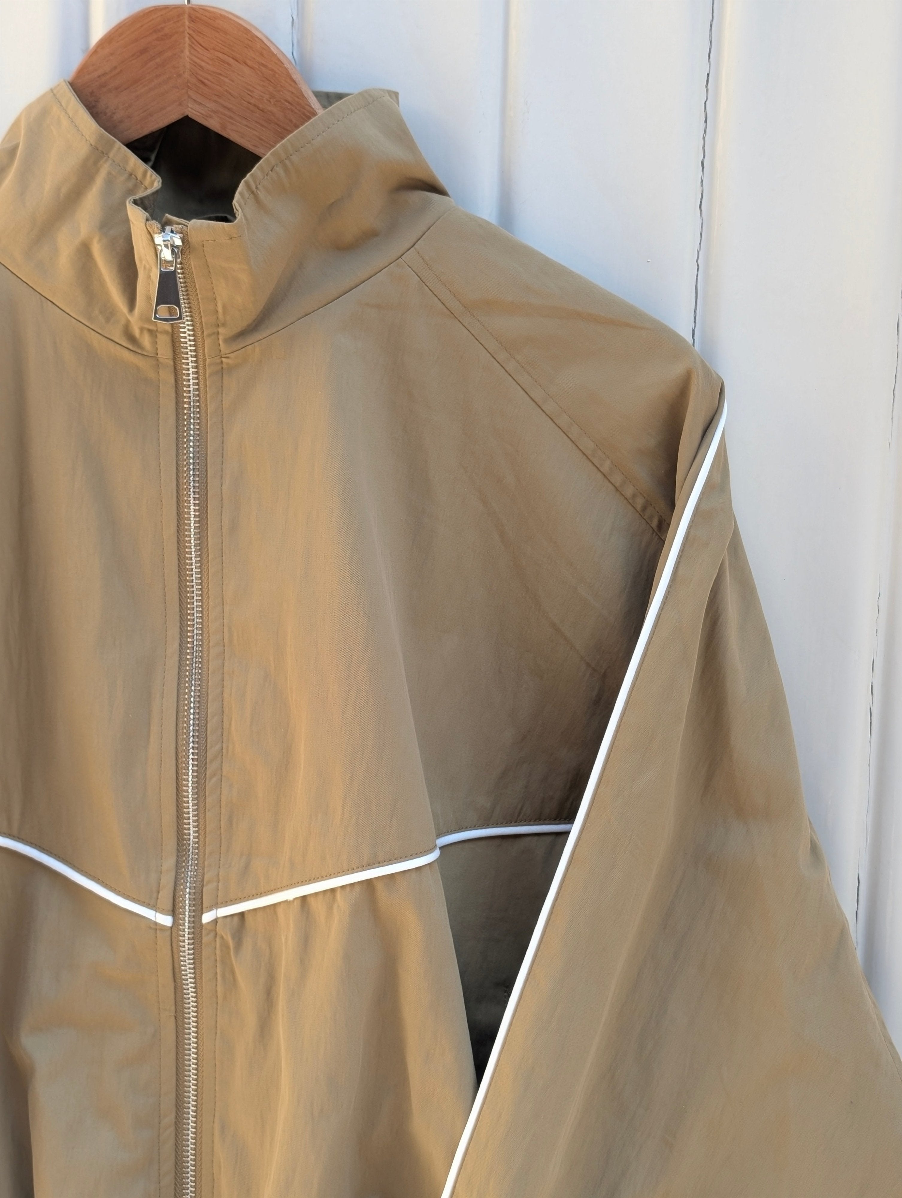 Contrast Line Track Jacket - Khaki - Kubanna