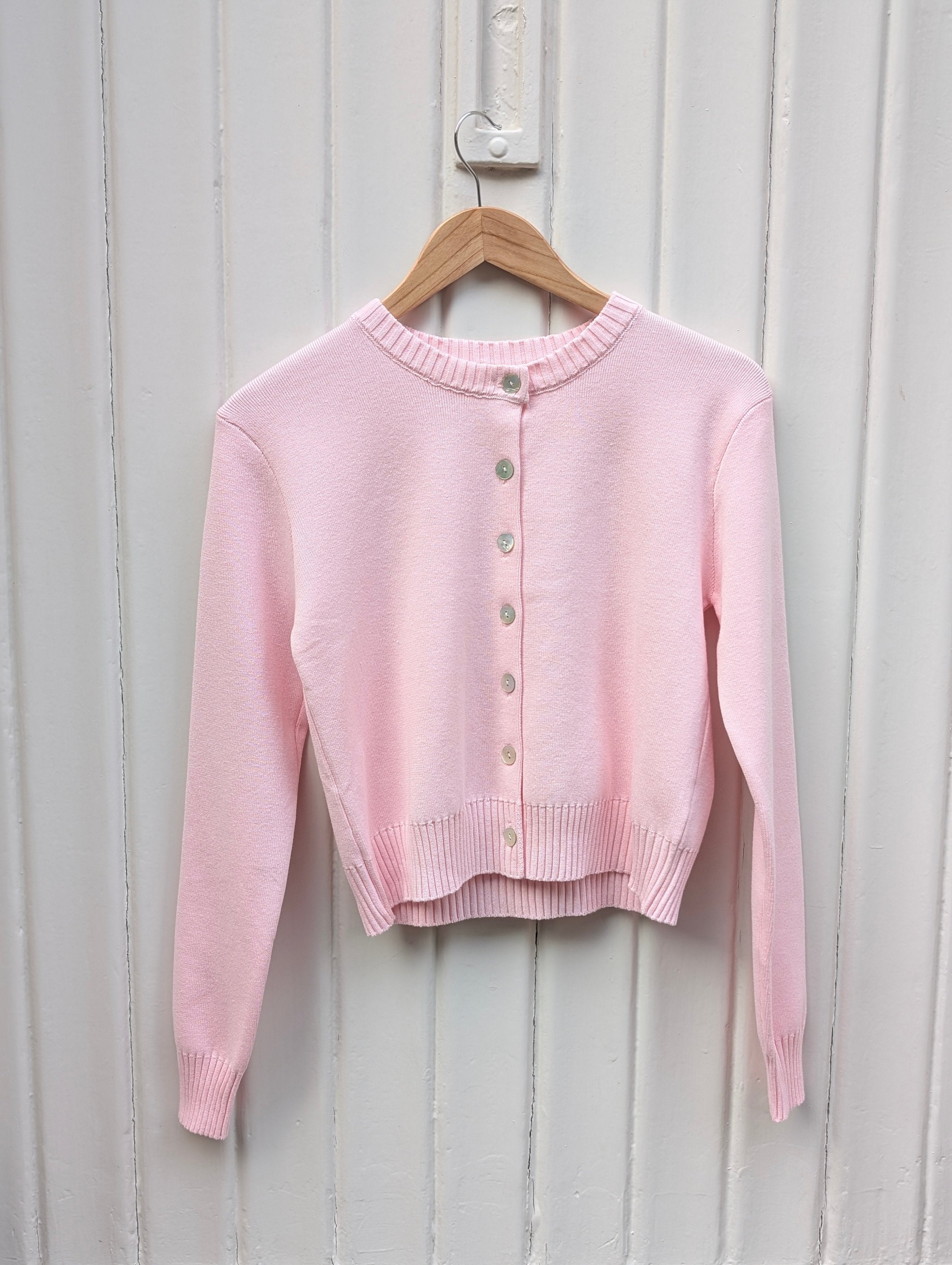 Cropped Button-Up Cardigan - Pink - Kubanna