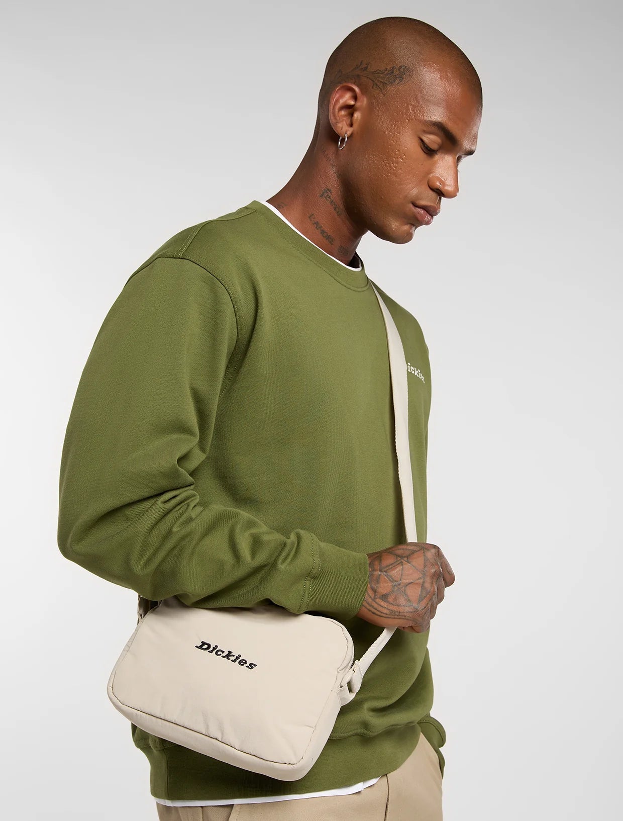 Dickies Enon Pouch Bag - Stone - Kubanna