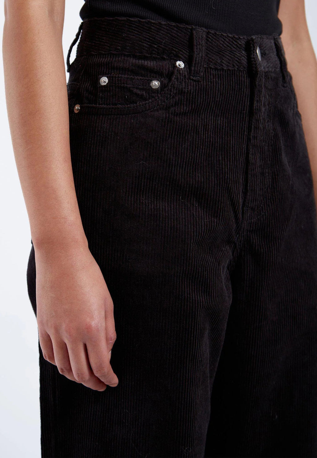 Dr. Denim Donna - Black Cord - Kubanna