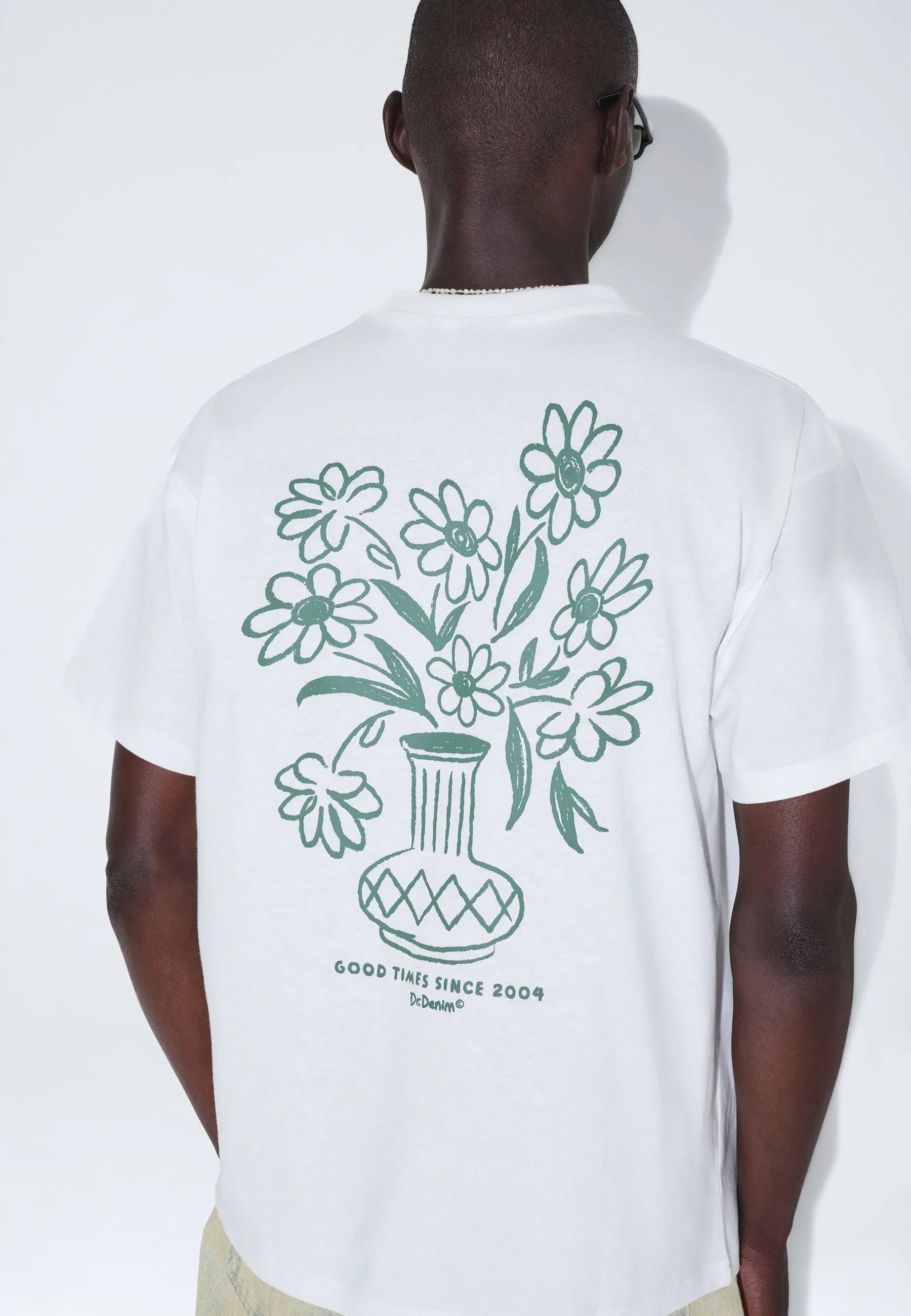 Dr. Denim | Flower Trooper T-shirt - Off White - Kubanna