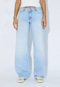 Dr. Denim Hill Relaxed Jeans - Stream Light Fade - Kubanna