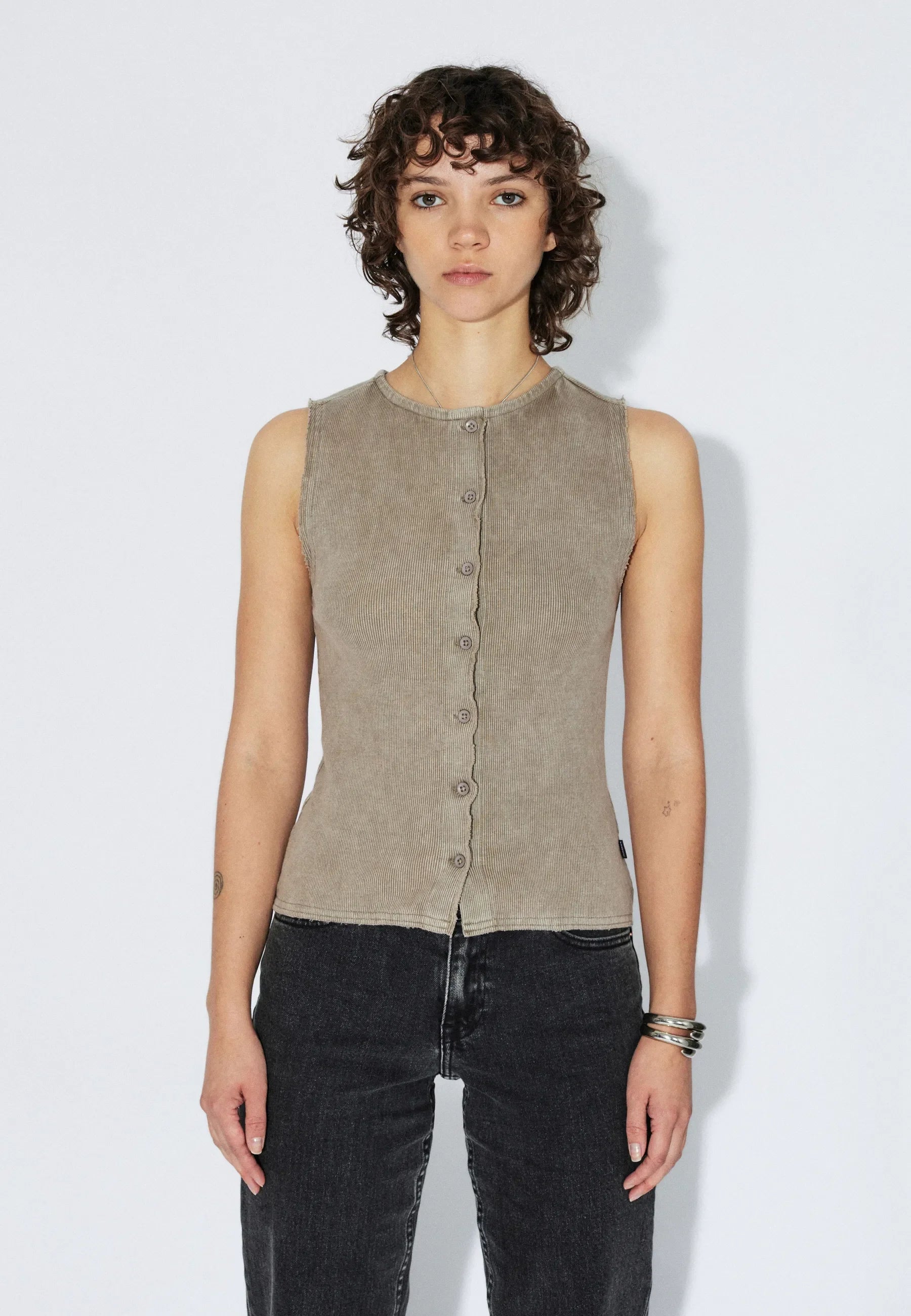 Dr. Denim | Lilja Rib – Washed Khaki - Kubanna