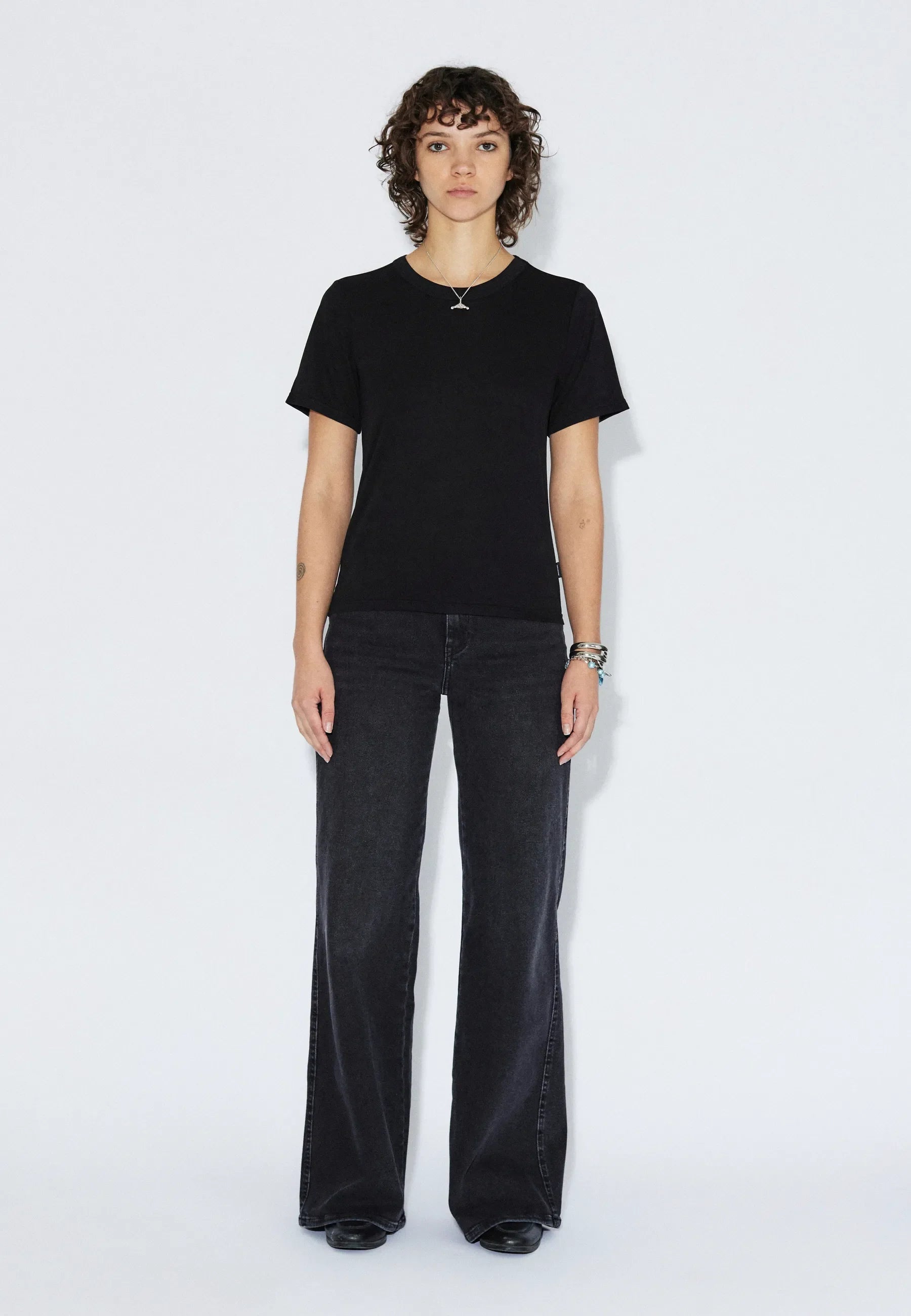 Dr. Denim | Lyra Top – Black Mono - Kubanna