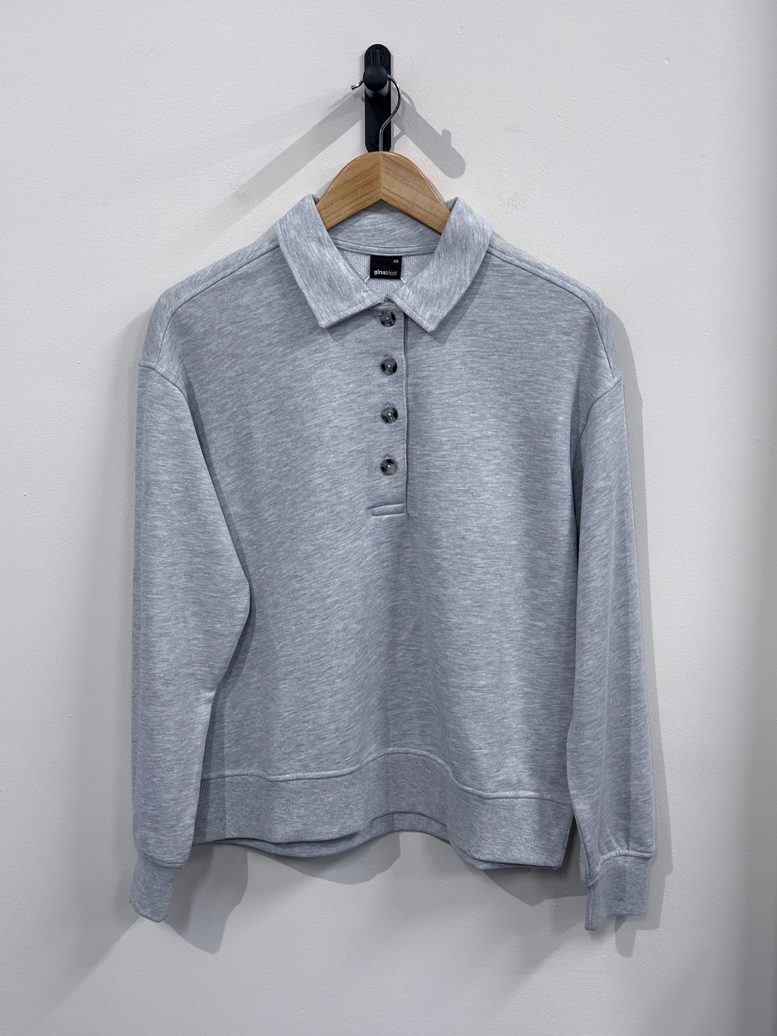 Gina Tricot Collar Sweater - Grey Melange - Kubanna