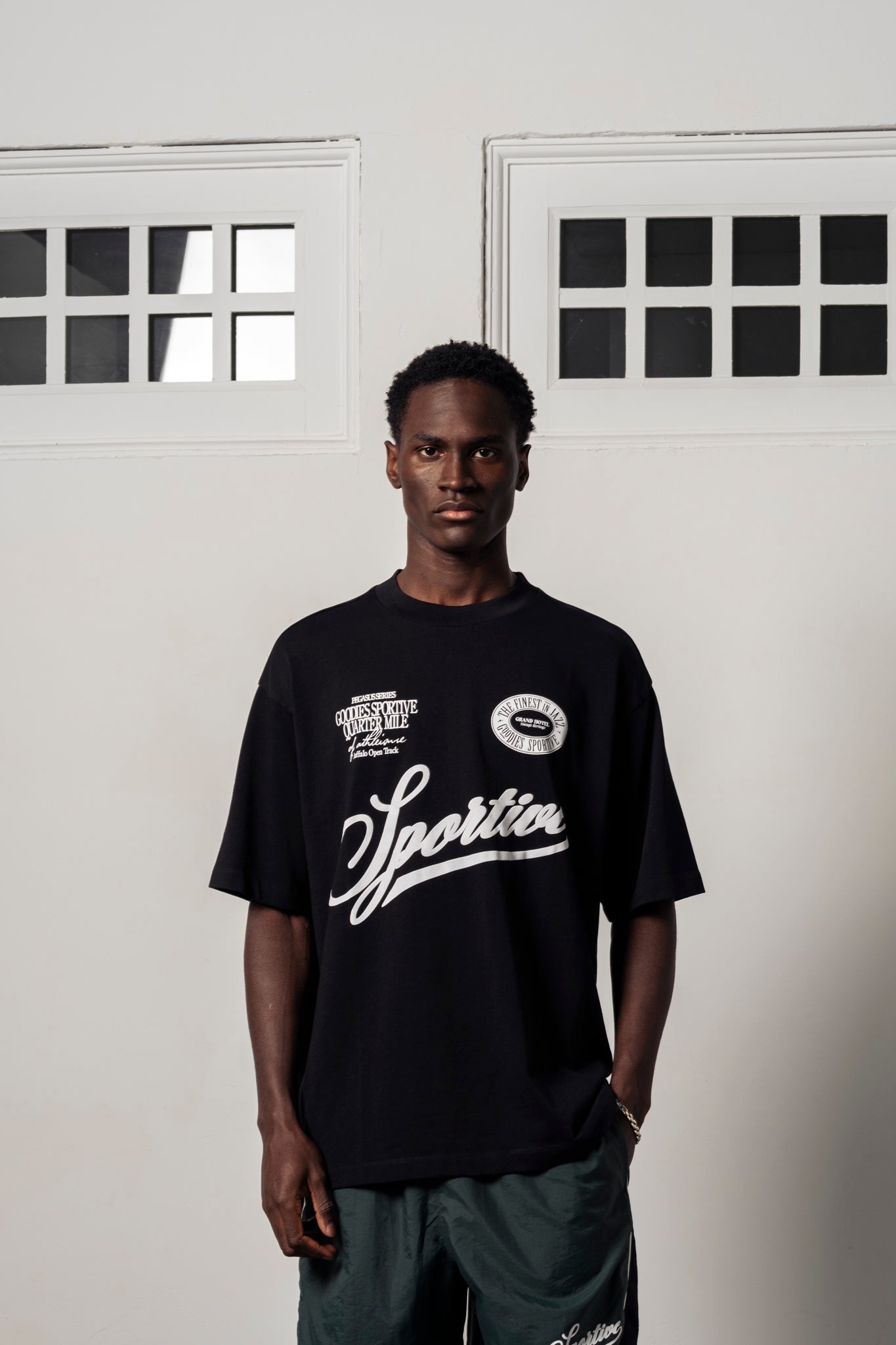 Goodies Sportive Buffalo Open Track T-shirt - Black - Kubanna