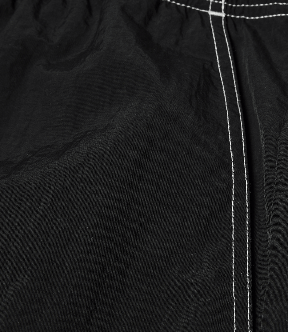HUF 89 Contrast Easy Shorts - Black - Kubanna