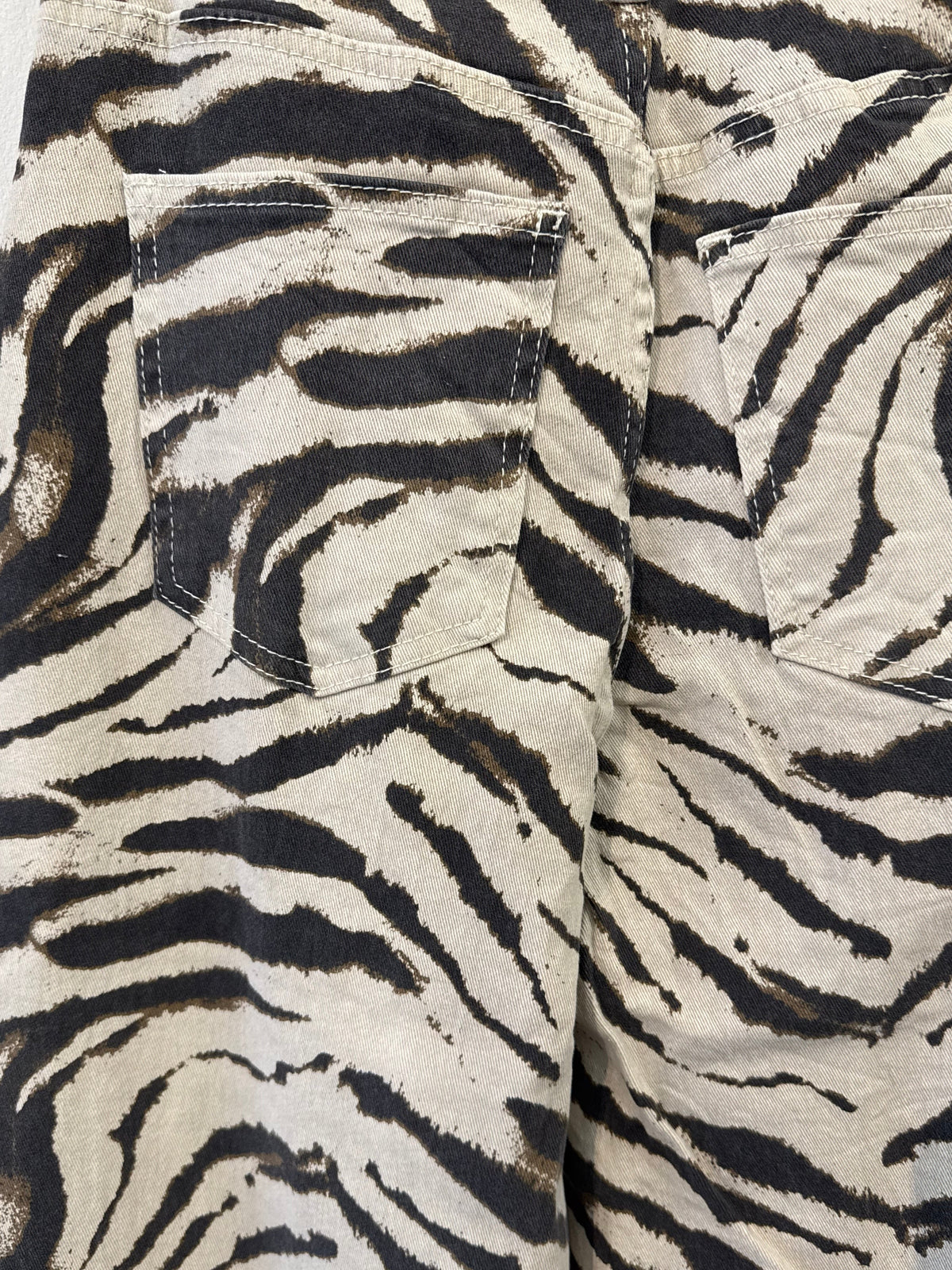 Laulia High Waist Balloon Jeans - Zebra - Kubanna