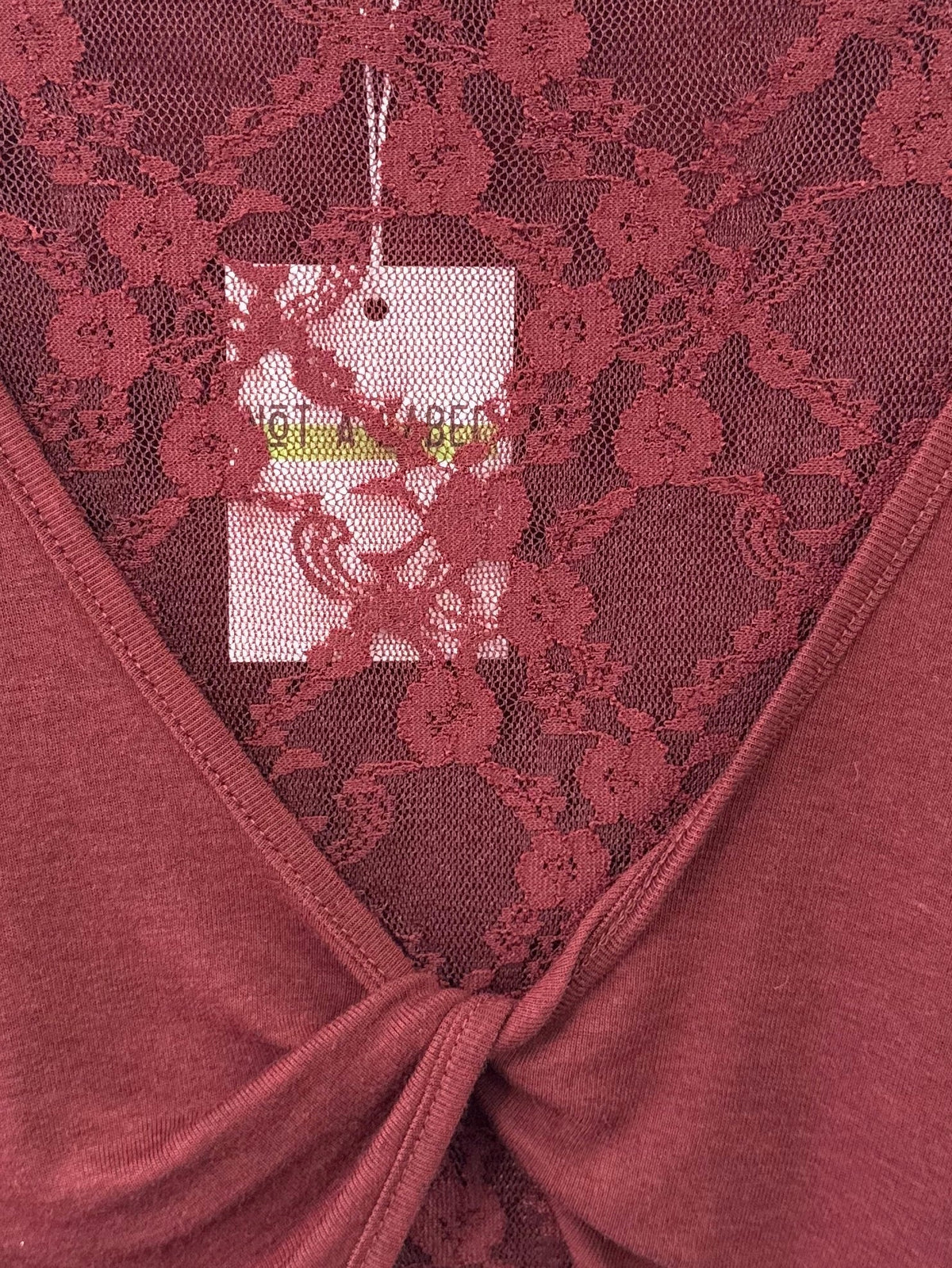 Not A Label | Stevie Lace Top - Bordeaux - Kubanna