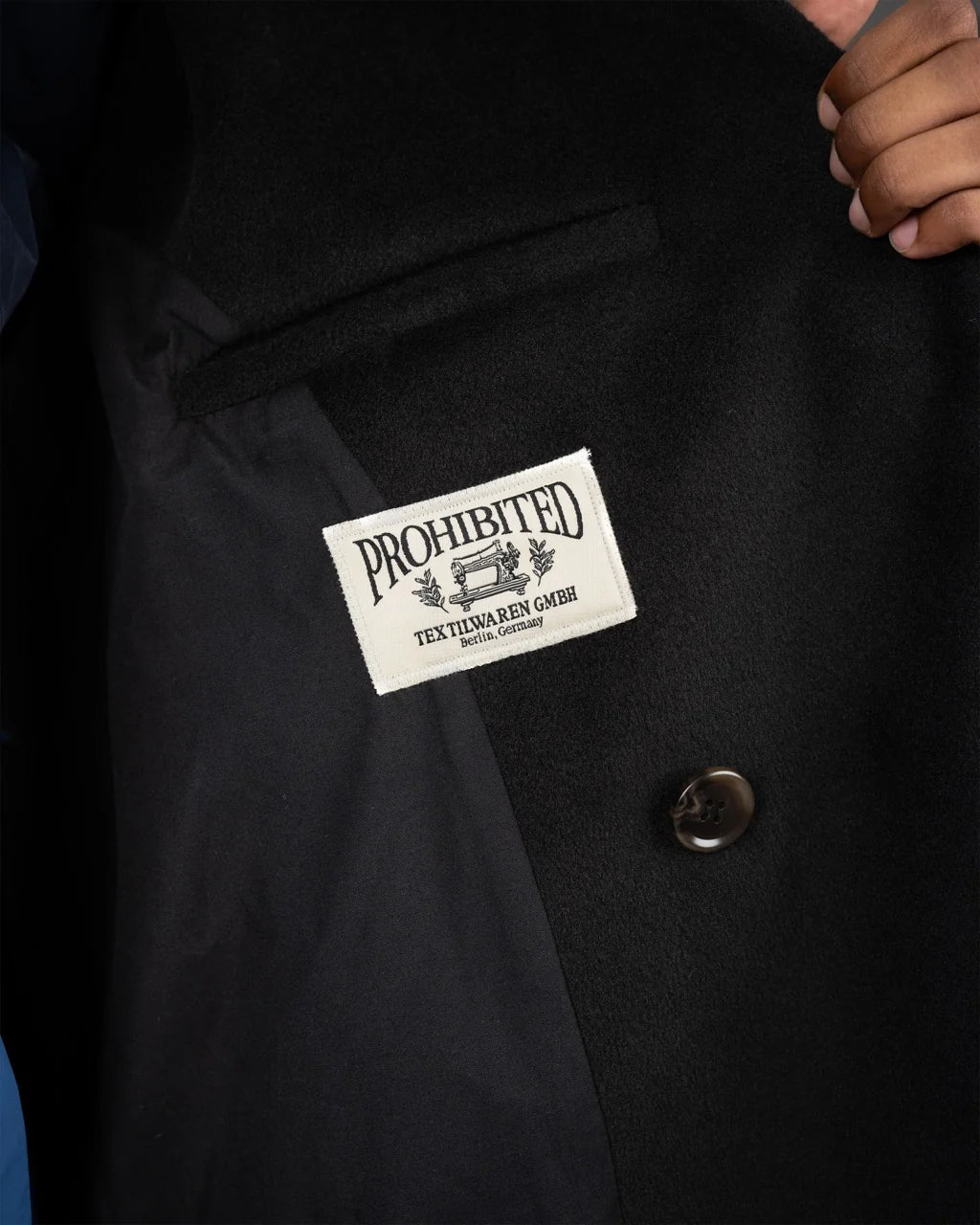 Prohibited | Lodge Coat - Black - Kubanna