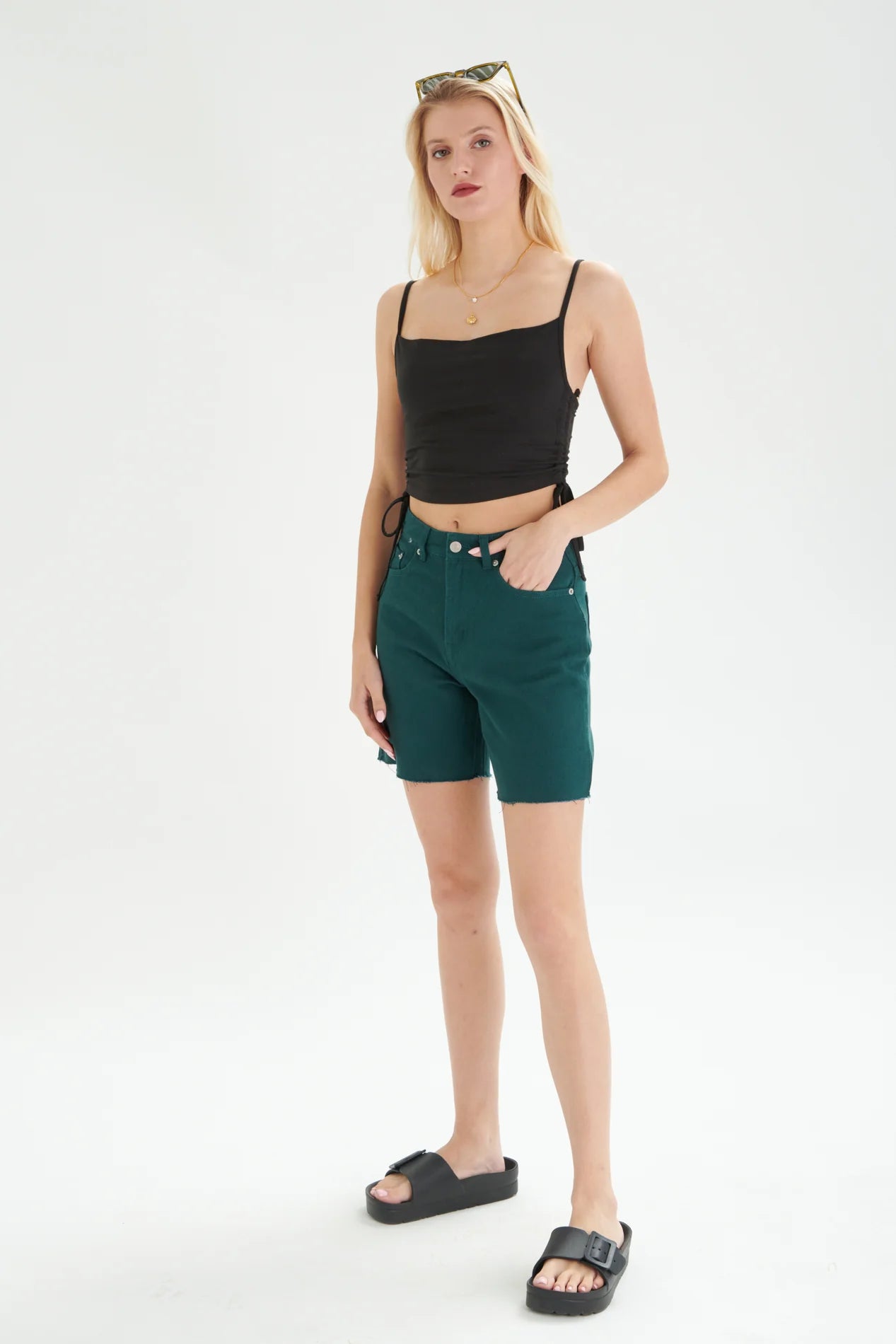 24 Colours Shorts - Green