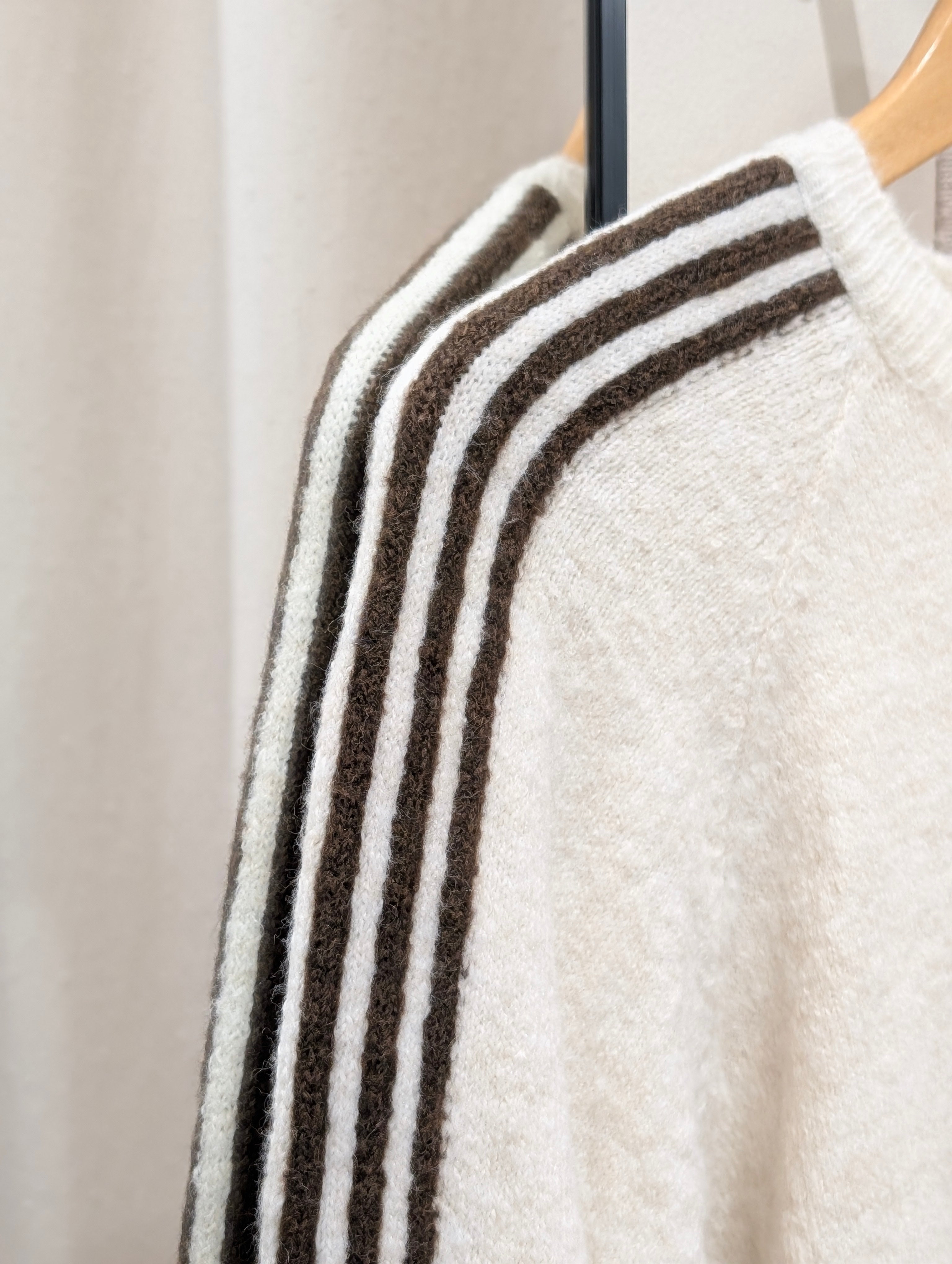 Contrast Stripe Boxy Cardigan - Ecru/Brown