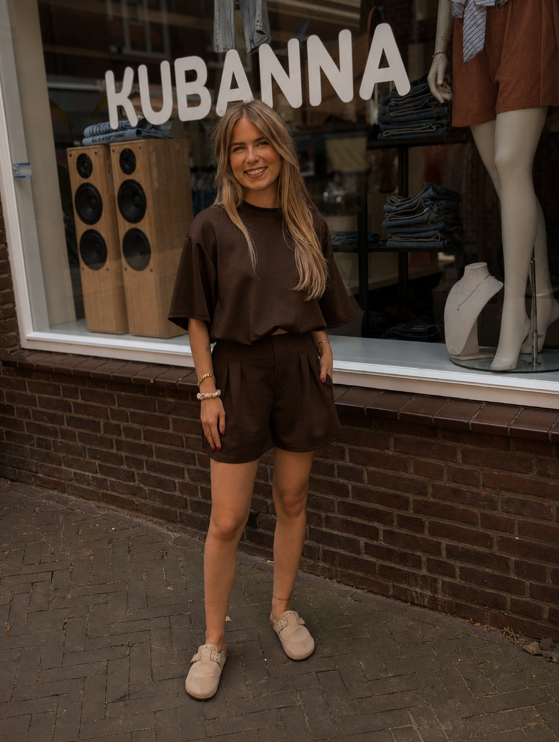 Comfy Balloon Set - Brown