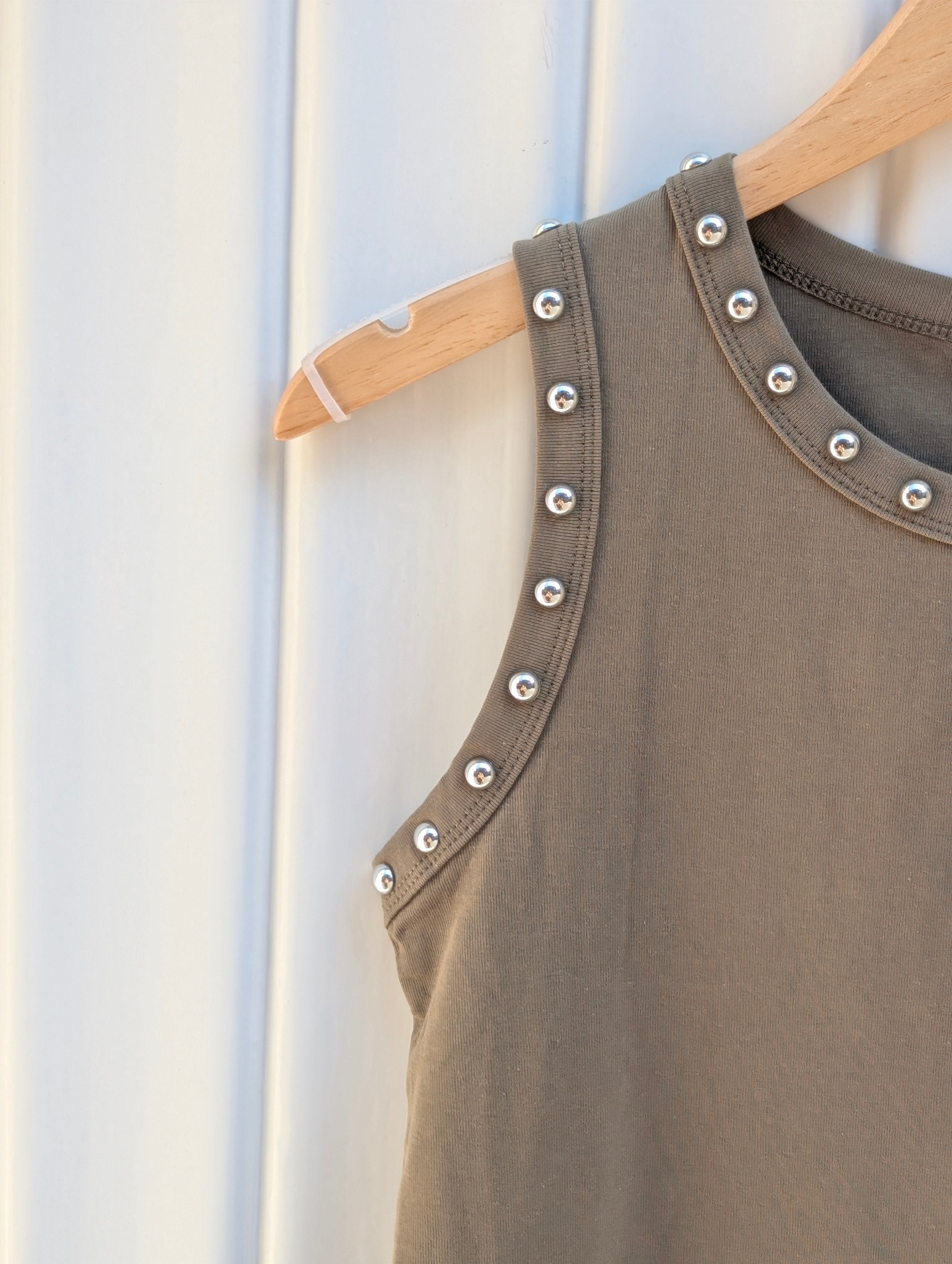 Studded Tank Top - Khaki Green - Kubanna