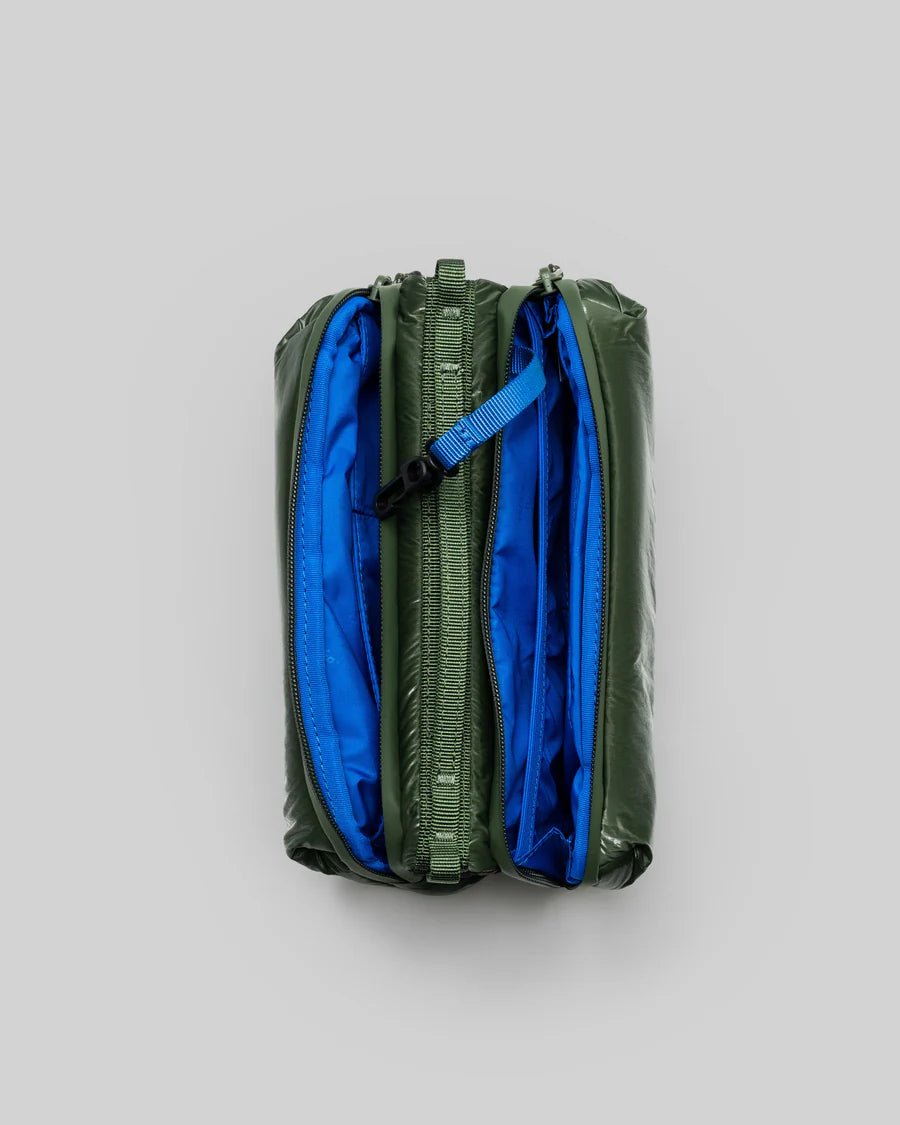 Topologie Bottle Sacoche Medium - Deep Forest Metallic (Puffer) - Kubanna