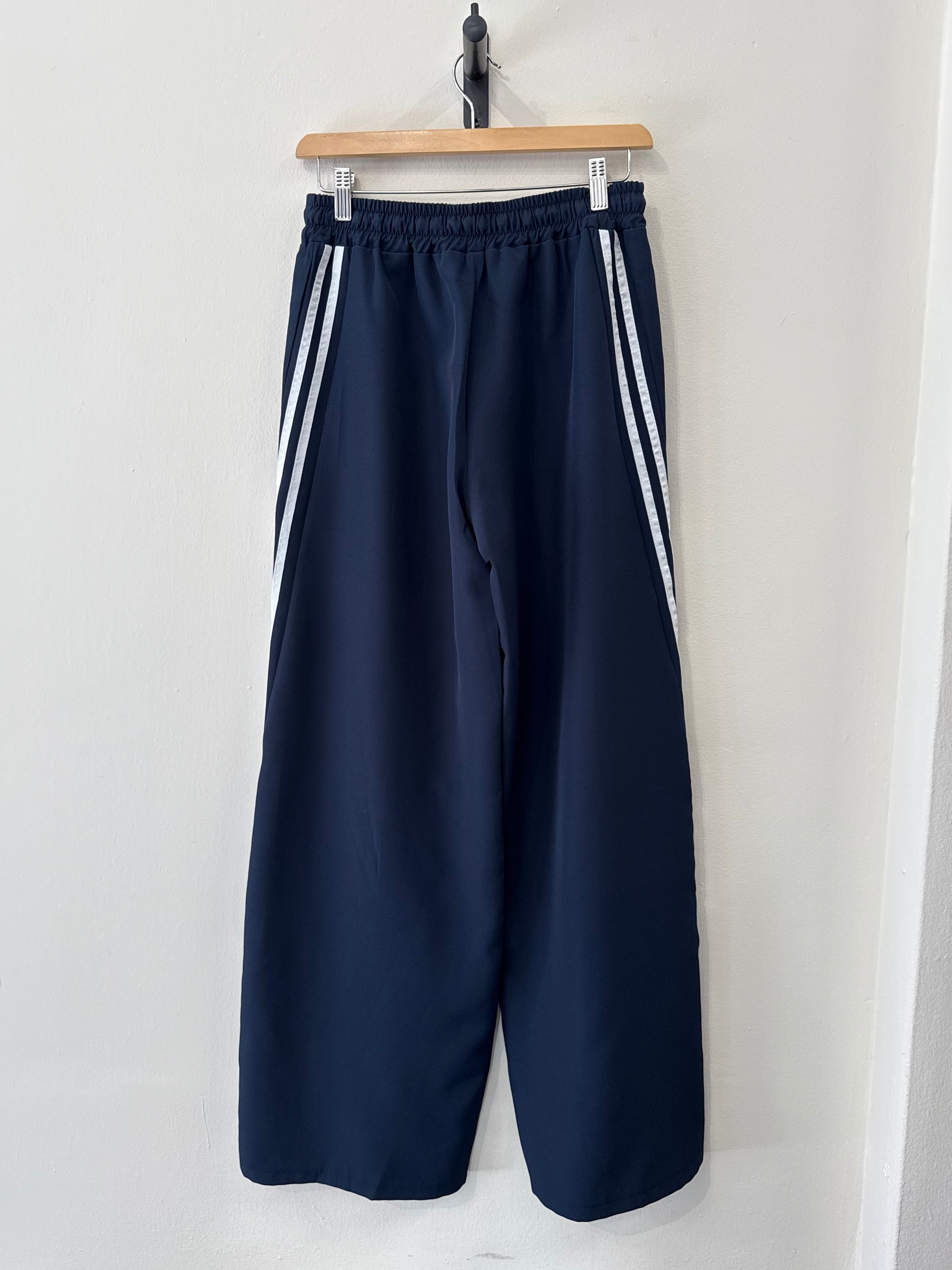 Tracy Curve Stripe Pants - Navy/White - Kubanna
